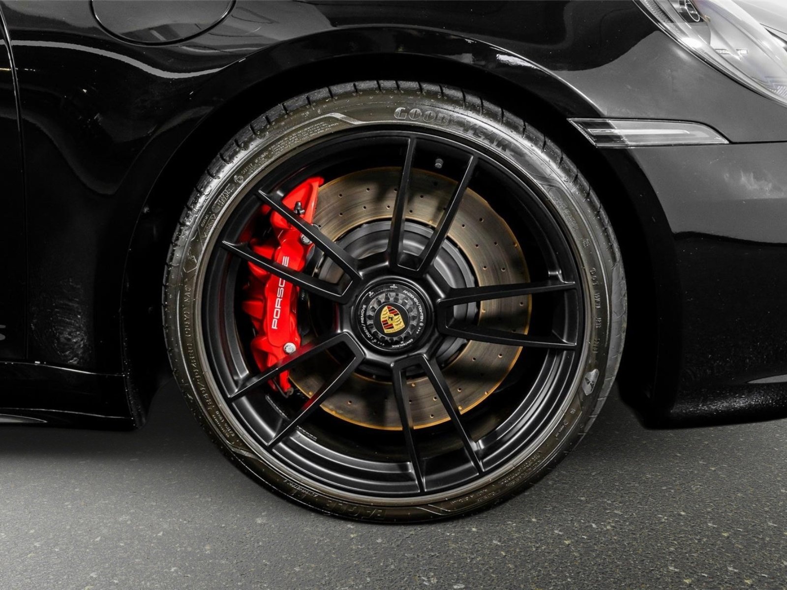 Used 2024 Porsche 911 Targa 4 GTS image 7
