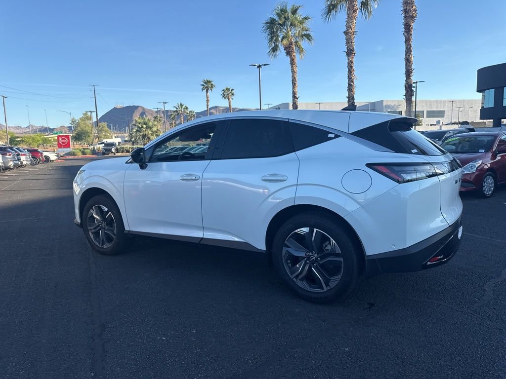 Used 2025 Nissan Murano SV image 13