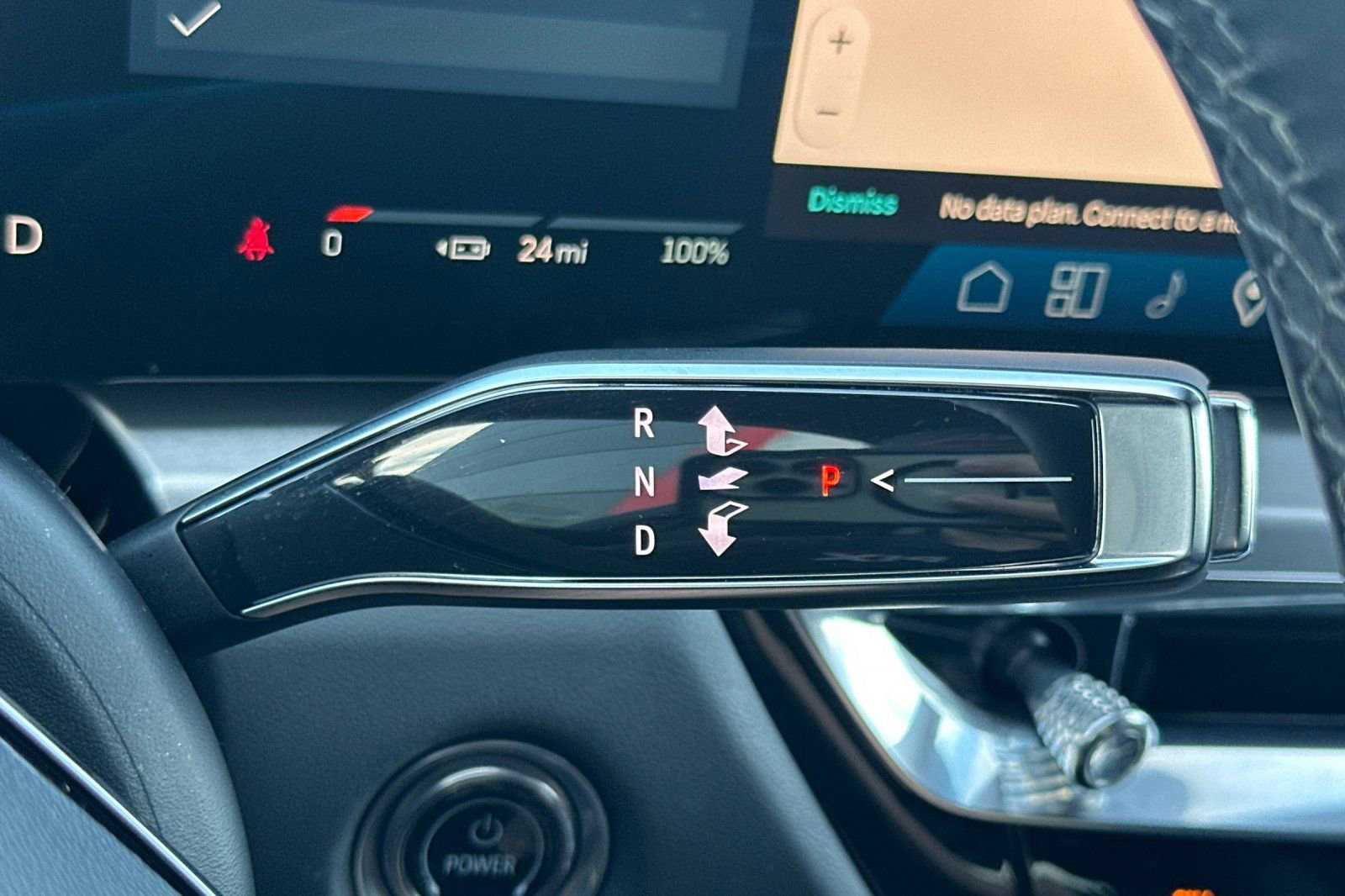 Certified 2024 Cadillac Lyriq Sport image 33