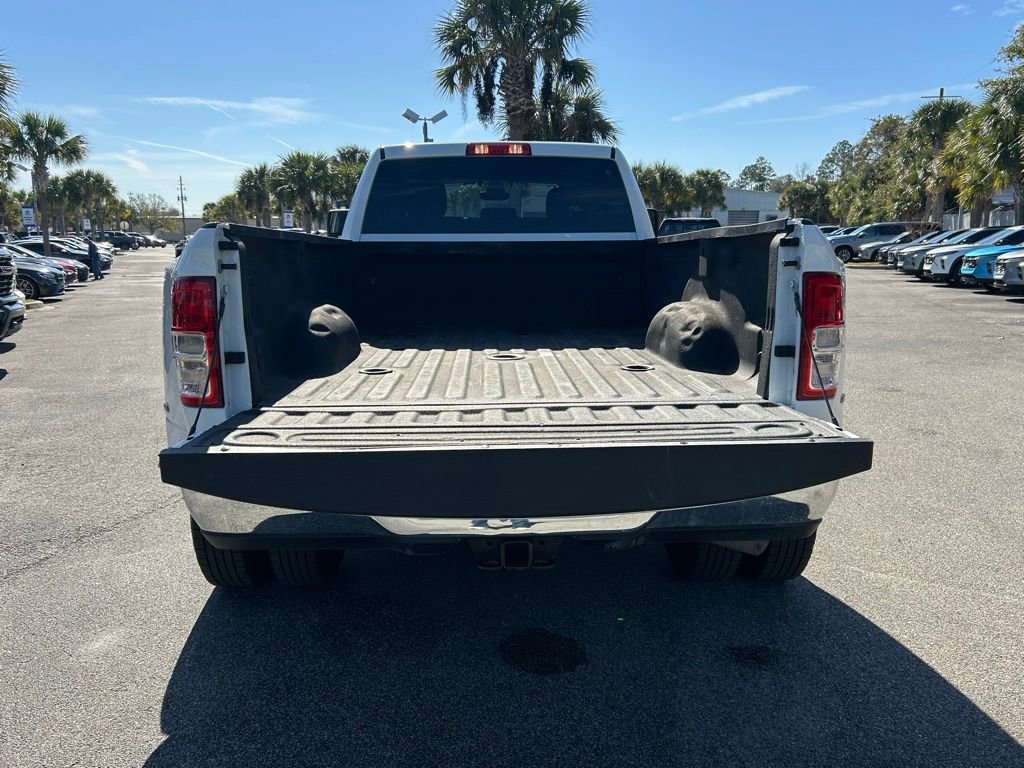 Used 2024 RAM 3500 Big Horn image 11