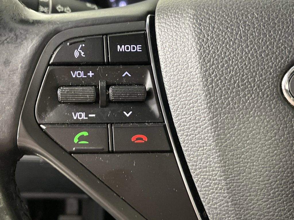 Used 2017 Hyundai Sonata Sport w/ Value Edition Package 02 image 17