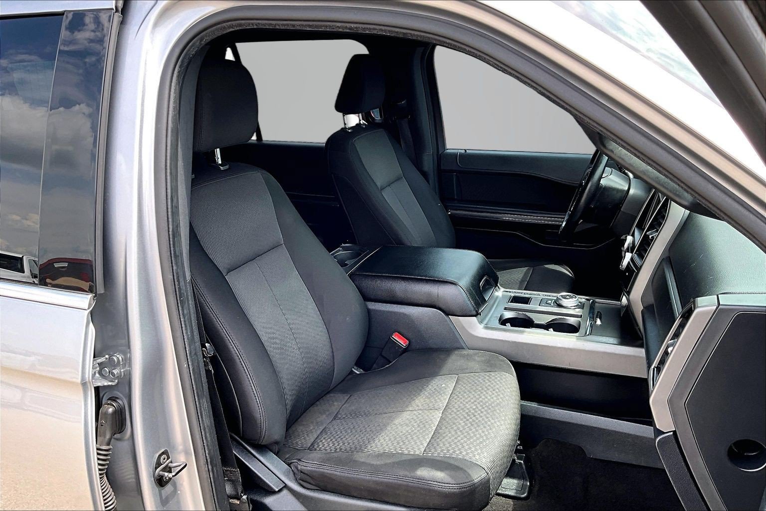 Used 2021 Ford Expedition Max XLT RWD image 7