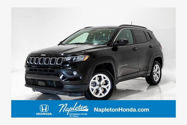 Used 2025 Jeep Compass Latitude w/ Sun & Sound Group