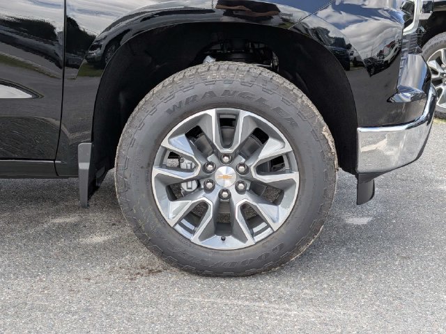 New 2026 Chevrolet Silverado 1500 LT w/ Z71 Off-Road Package AWD/4WD image 13