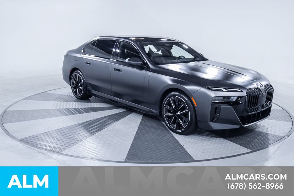 Used 2024 BMW i7 eDrive50 w/ M Sport Package RWD image 13