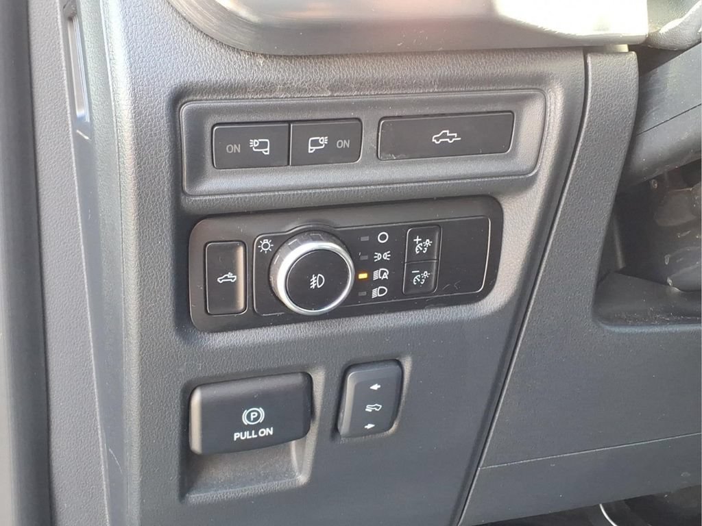 Certified 2023 Ford F150 Lariat w/ Trailer Tow Package AWD/4WD image 19