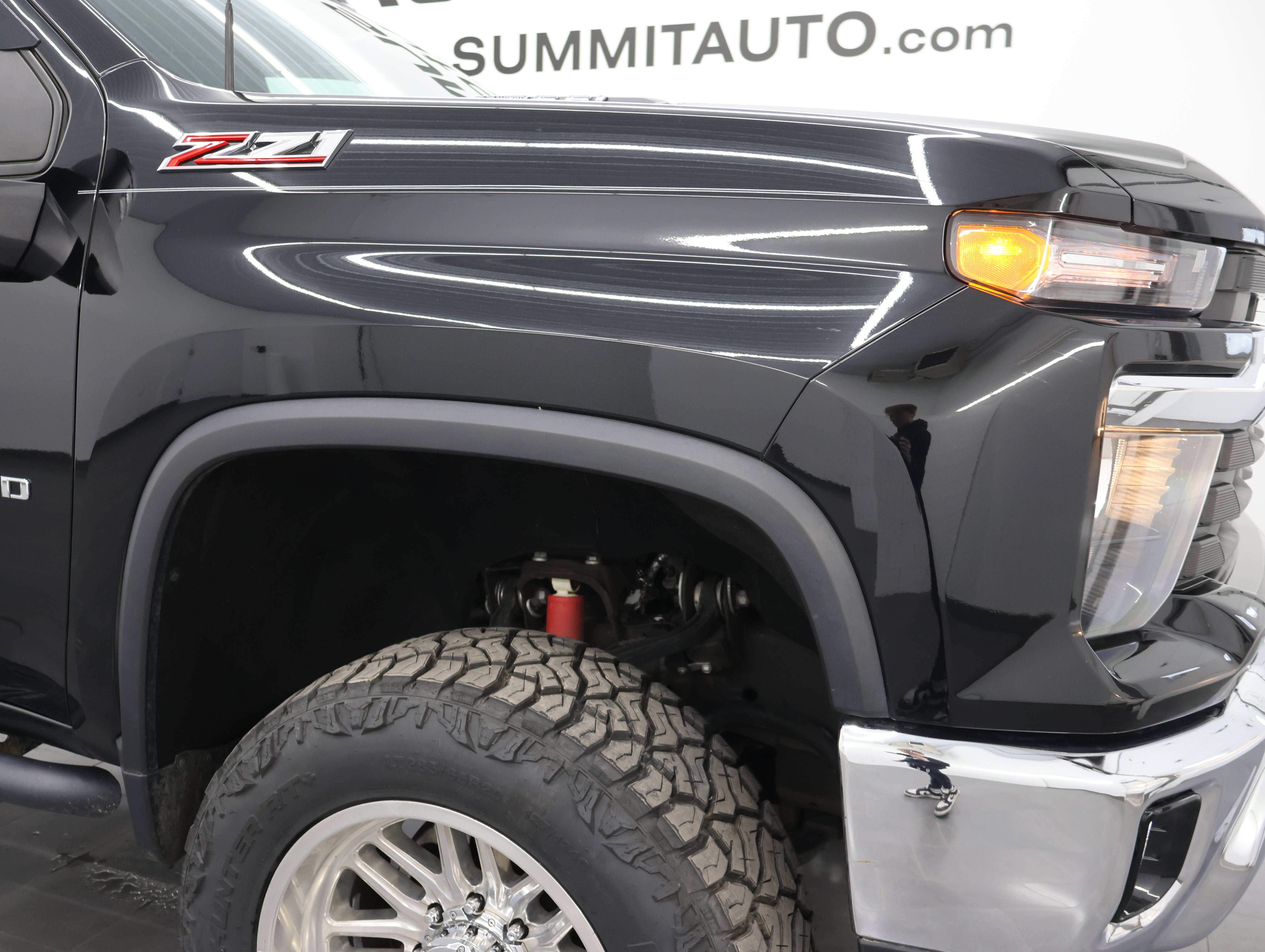 Used 2024 Chevrolet Silverado 2500 LT AWD/4WD image 22