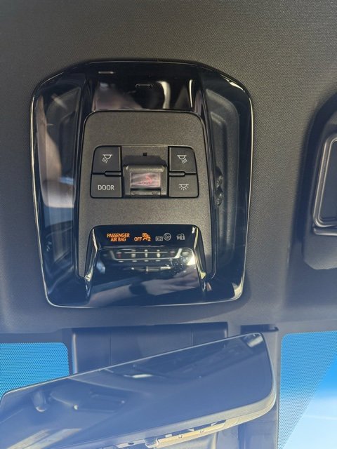 Certified 2021 Toyota Venza Limited image 41