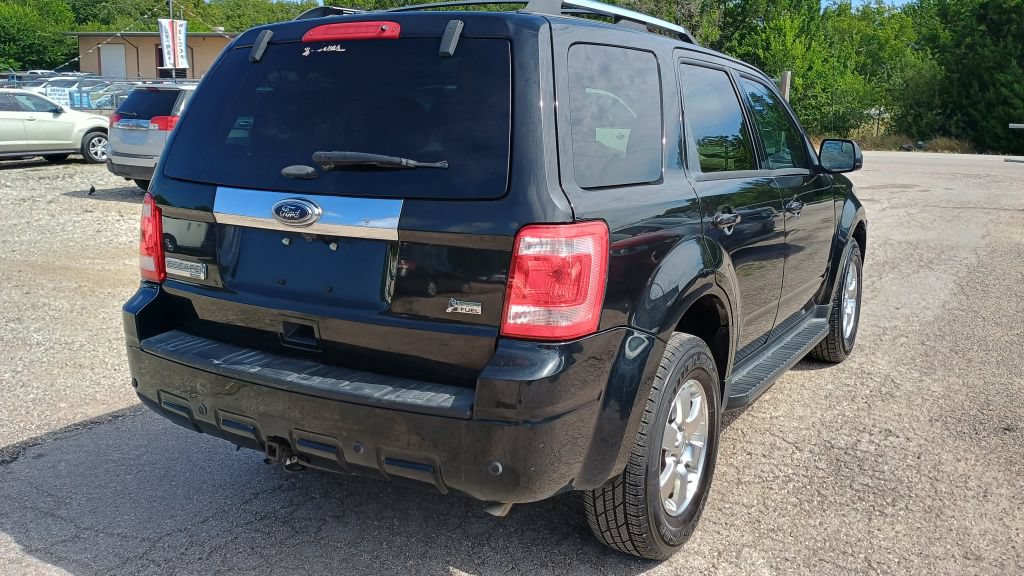 Used 2011 Ford Escape Limited w/ 302A Rapid Spec Order Code FWD image 3