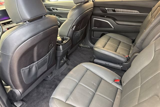 Certified 2024 Kia Telluride EX w/ EX Captain's Chair Package AWD/4WD image 15