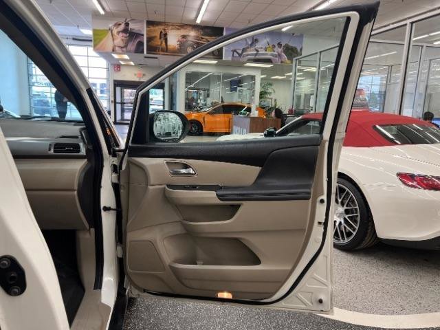 Used 2016 Honda Odyssey EX image 22