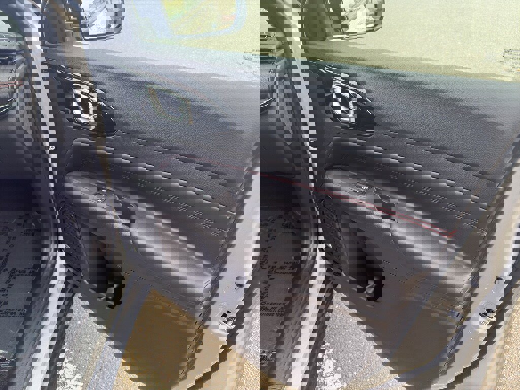 New 2026 Jeep Compass Trailhawk w/ Sun, Sound & Navigation Group image 29