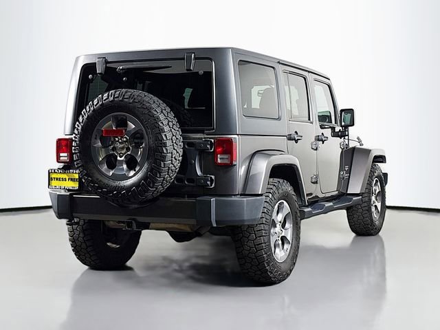 Used 2017 Jeep Wrangler Unlimited Sahara w/ Max Tow Package image 9