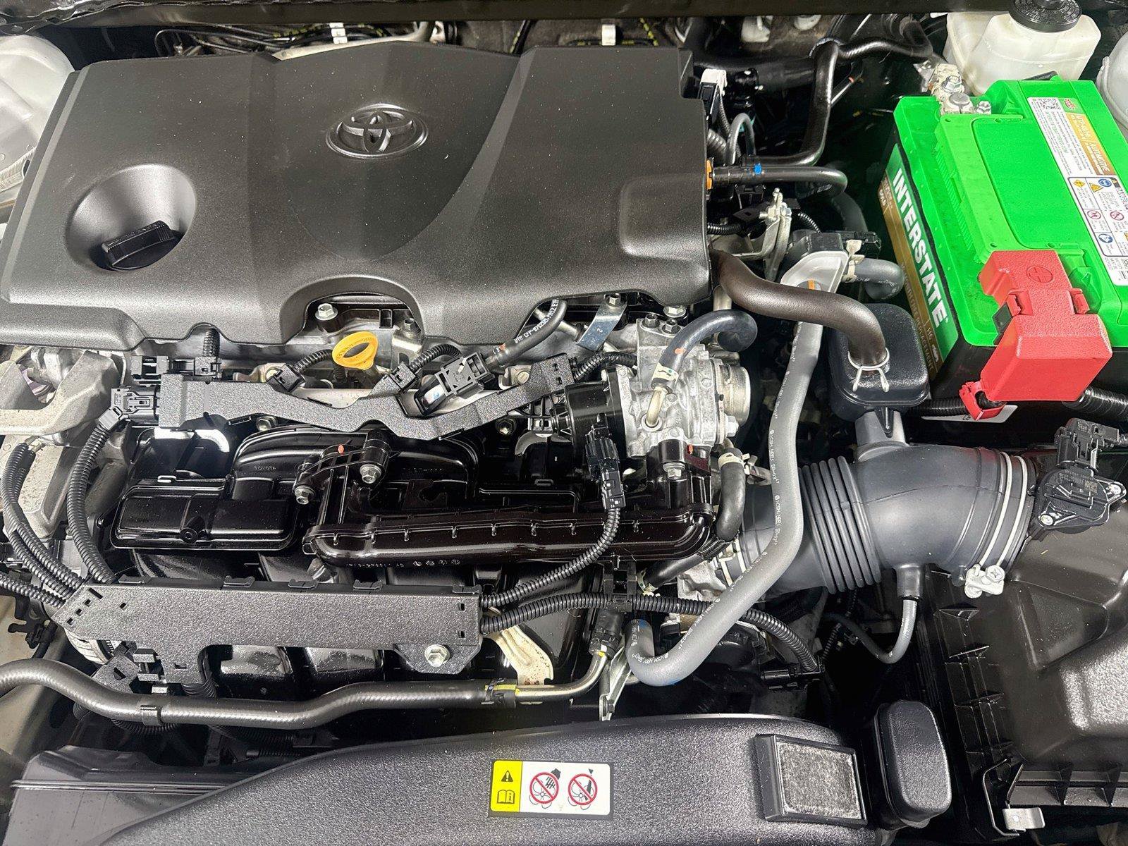 Used 2022 Toyota Camry SE w/ Convenience Package FWD image 41