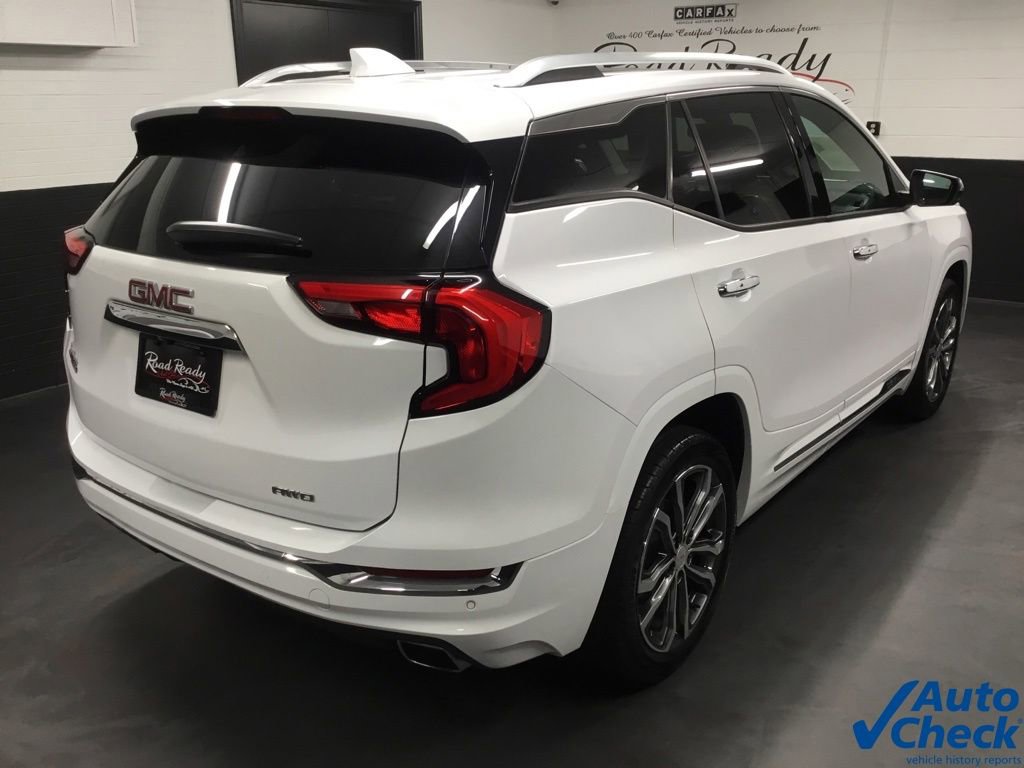 Used 2018 GMC Terrain Denali w/ Advanced Safety Package AWD/4WD image 11