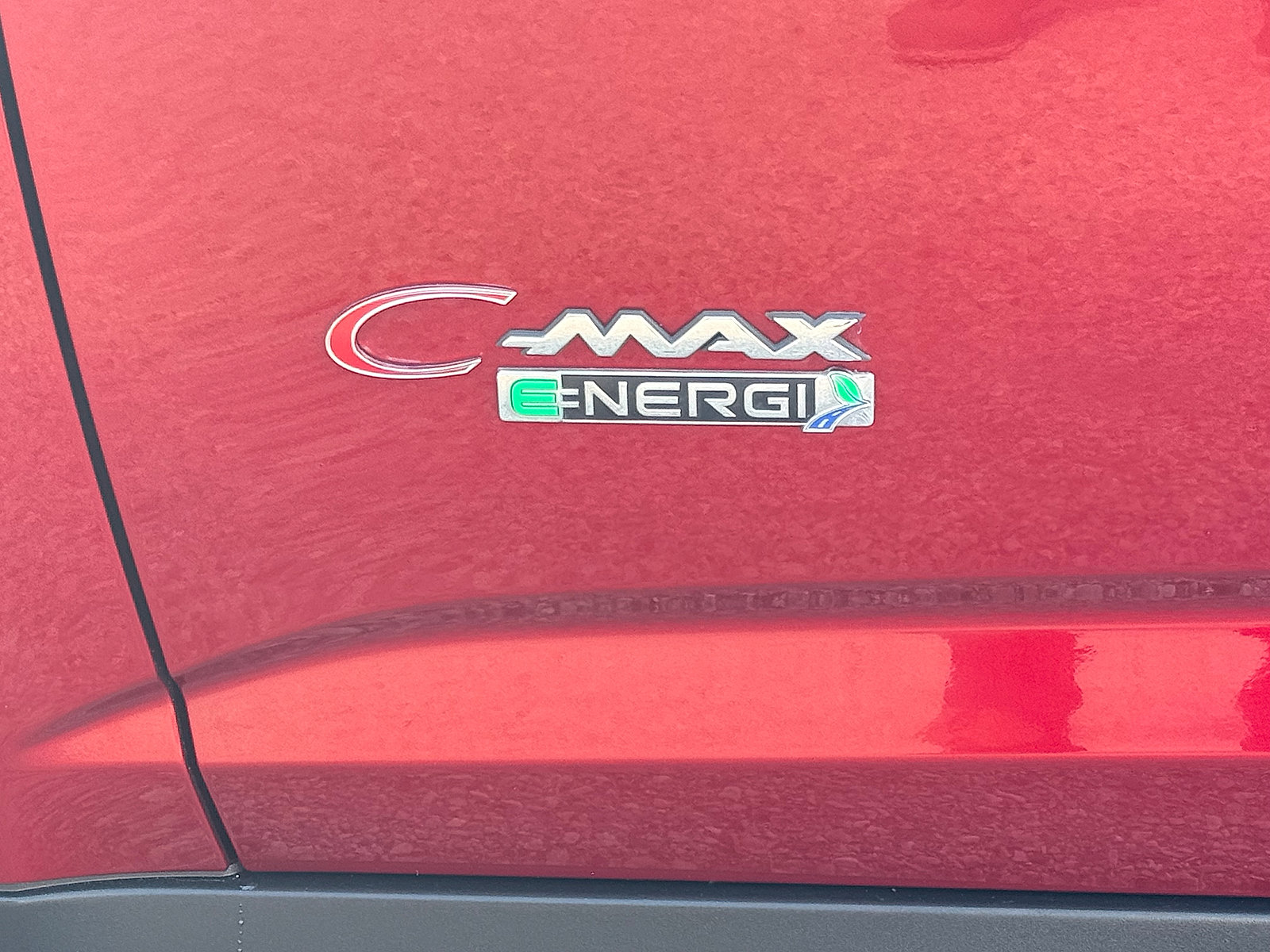 Used 2017 Ford C-MAX Energi SE w/ Equipment Group 401A image 11