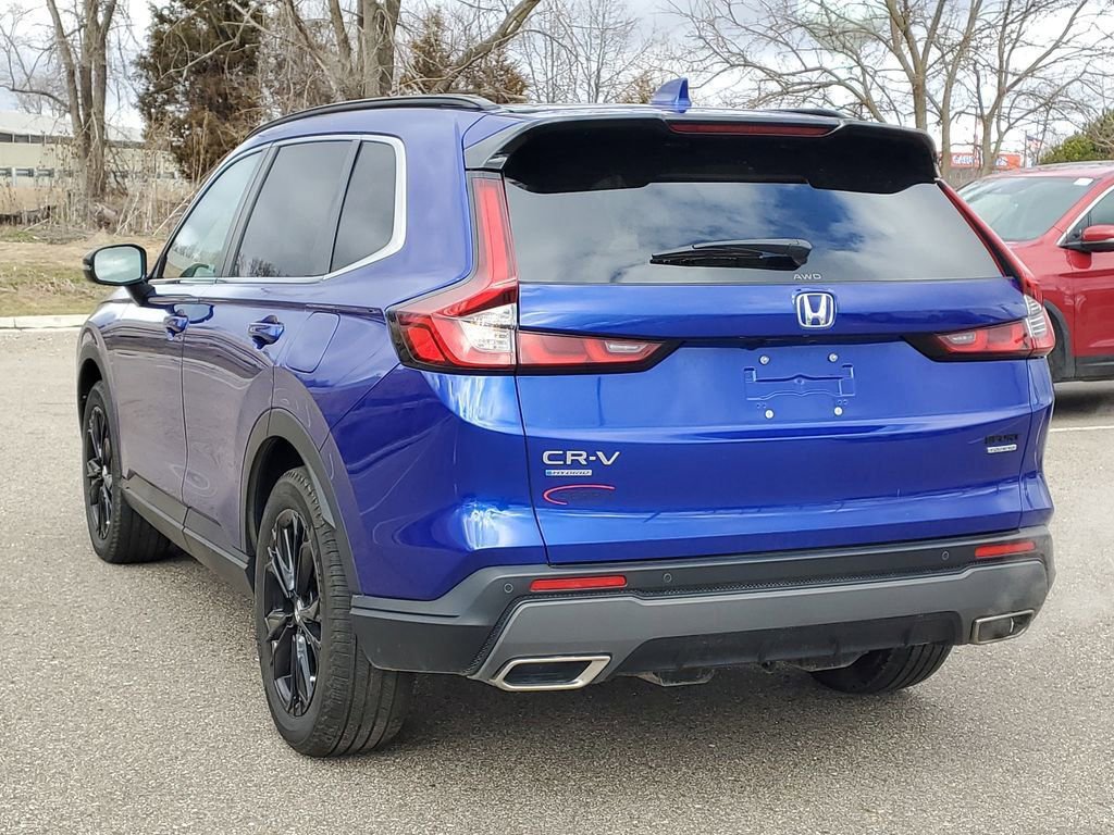 Used 2024 Honda CR-V Sport Touring image 2