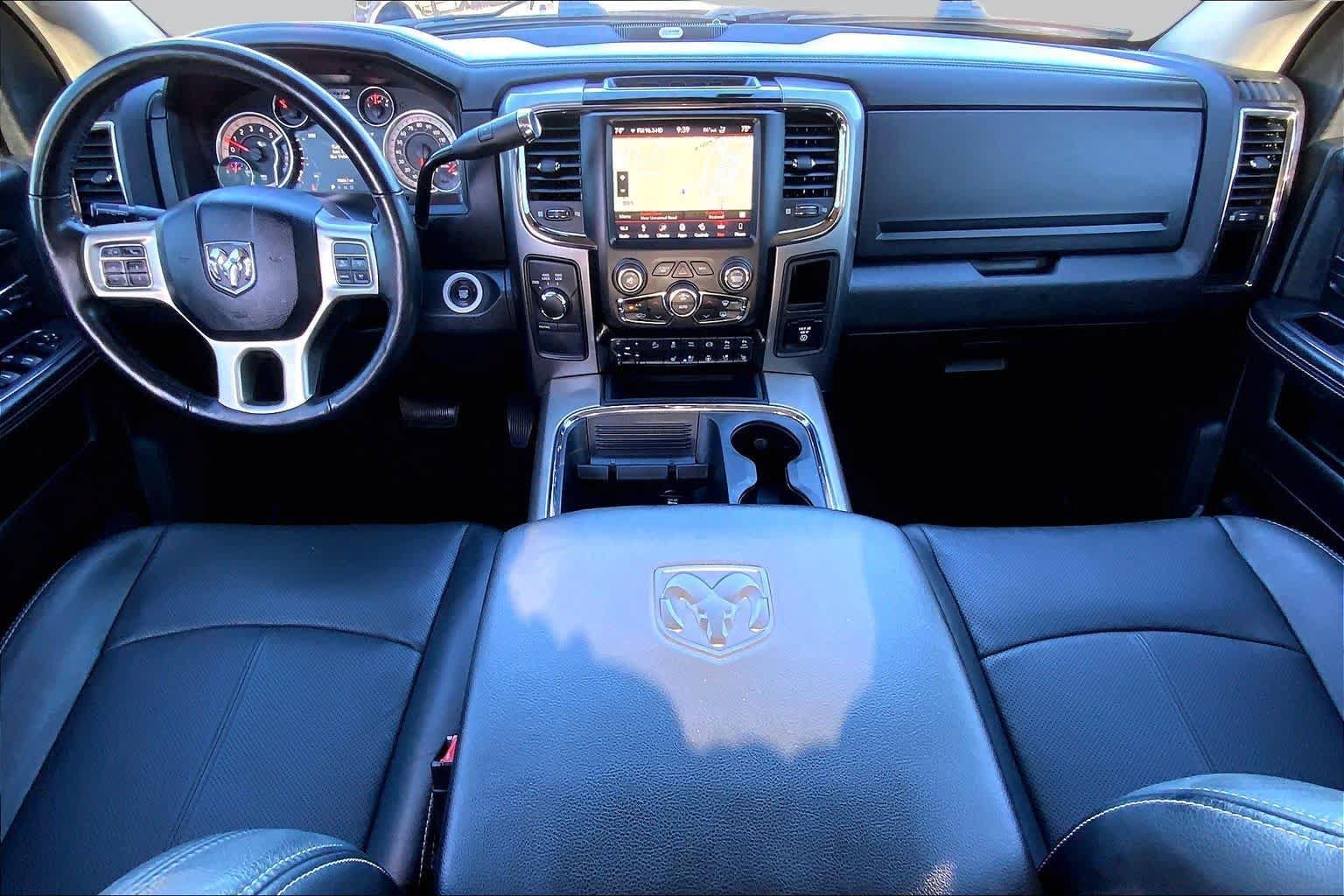Used 2018 RAM 2500 Laramie w/ Sport Appearance Group AWD/4WD image 14