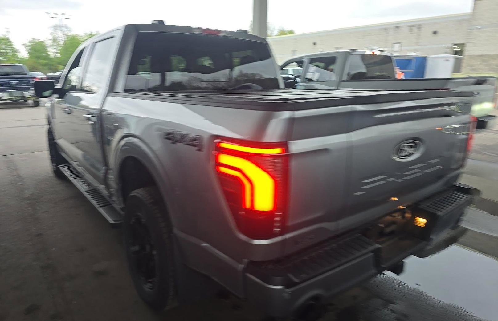 Used 2024 Ford F150 Lariat w/ Bed Utility Package AWD/4WD image 5