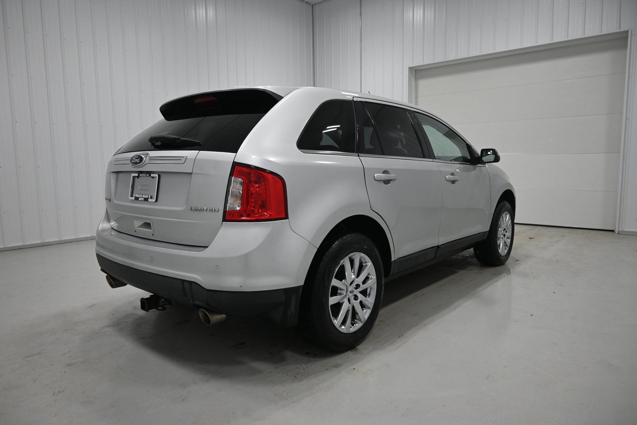Used 2013 Ford Edge Limited FWD image 27