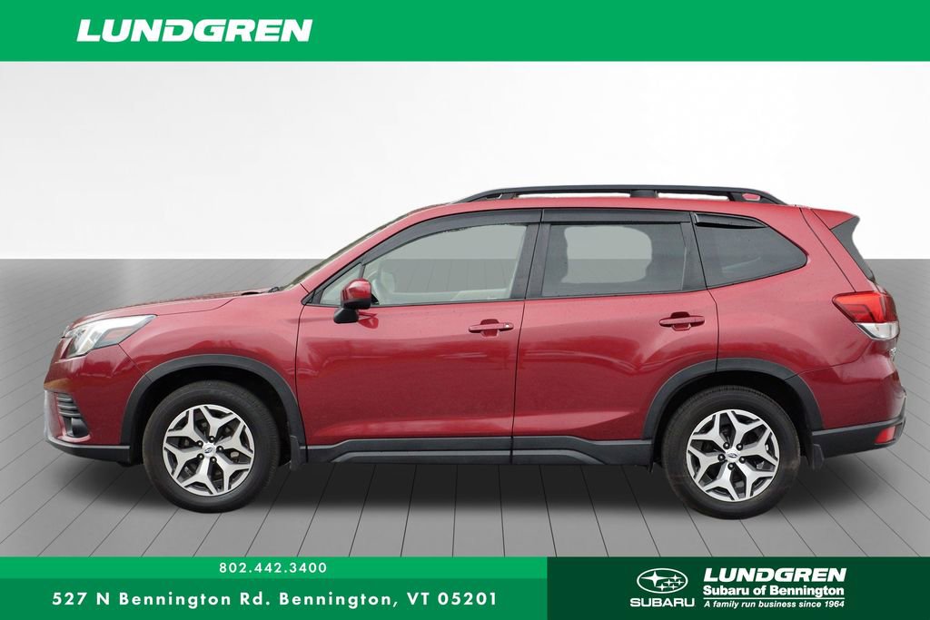 Used 2023 Subaru Forester Premium AWD/4WD image 33