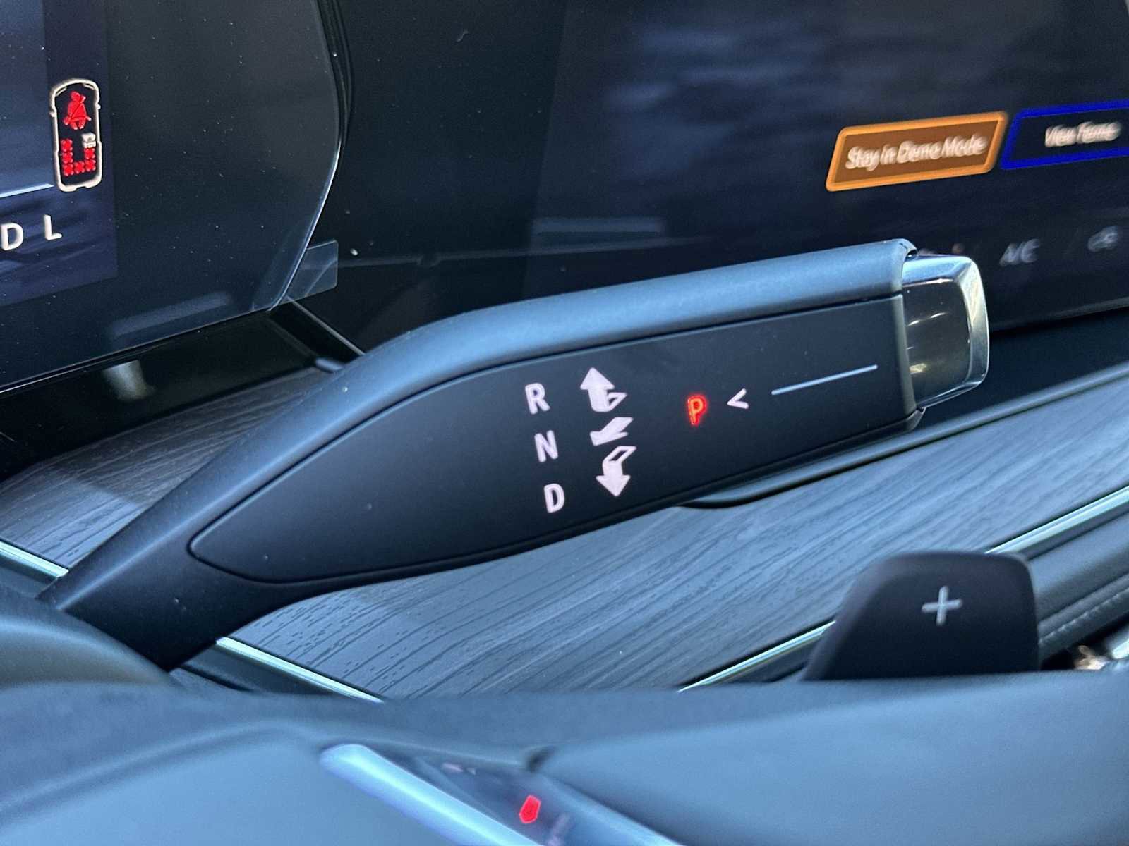 New 2026 Chevrolet Suburban LT w/ Comfort Package image 23