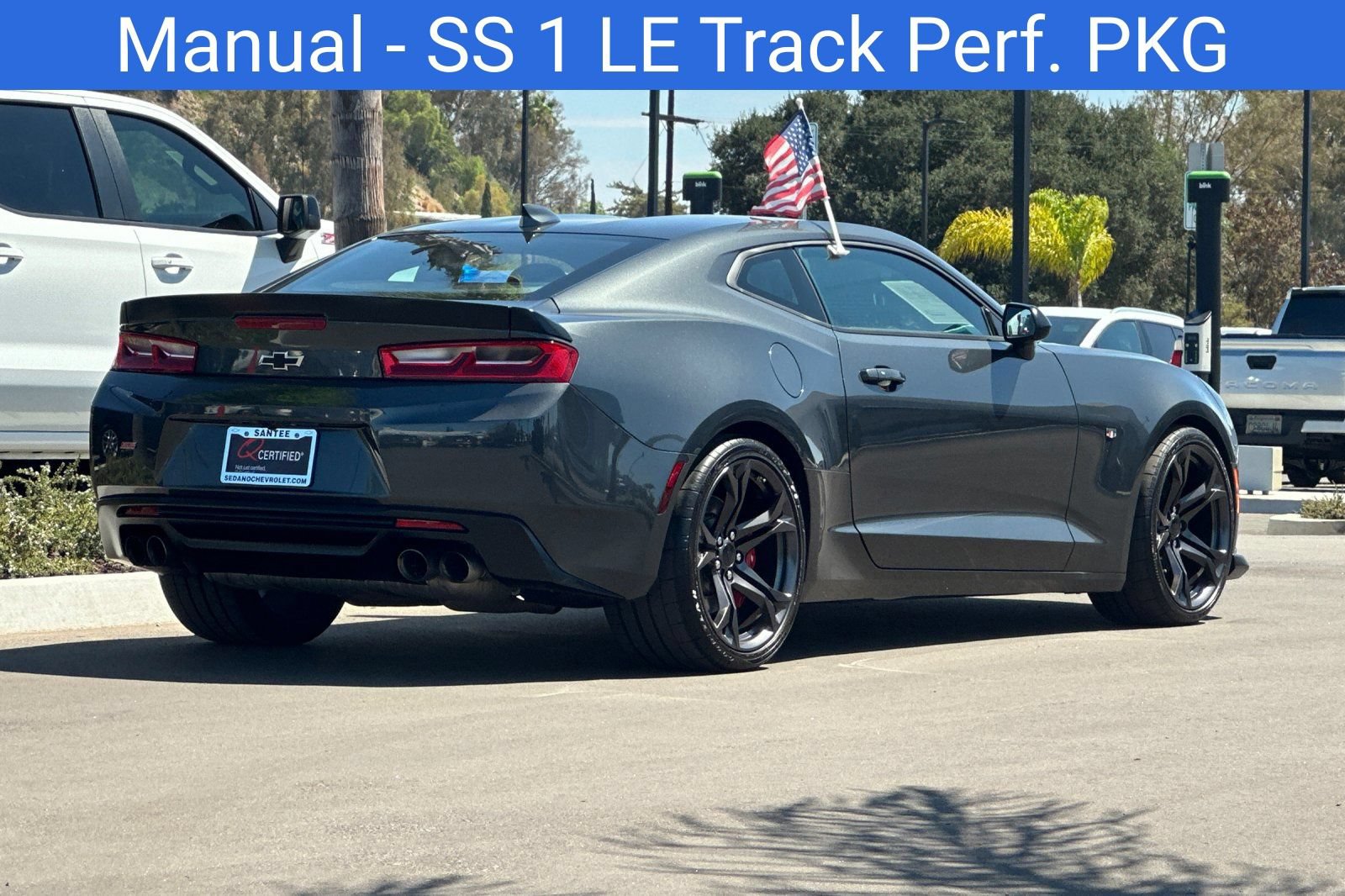 Used 2018 Chevrolet Camaro SS RWD image 4