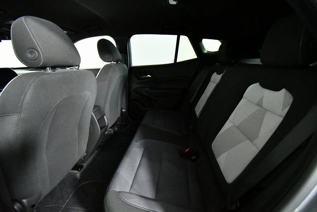Used 2025 Chevrolet Trax RS w/ Driver Confidence Package image 24