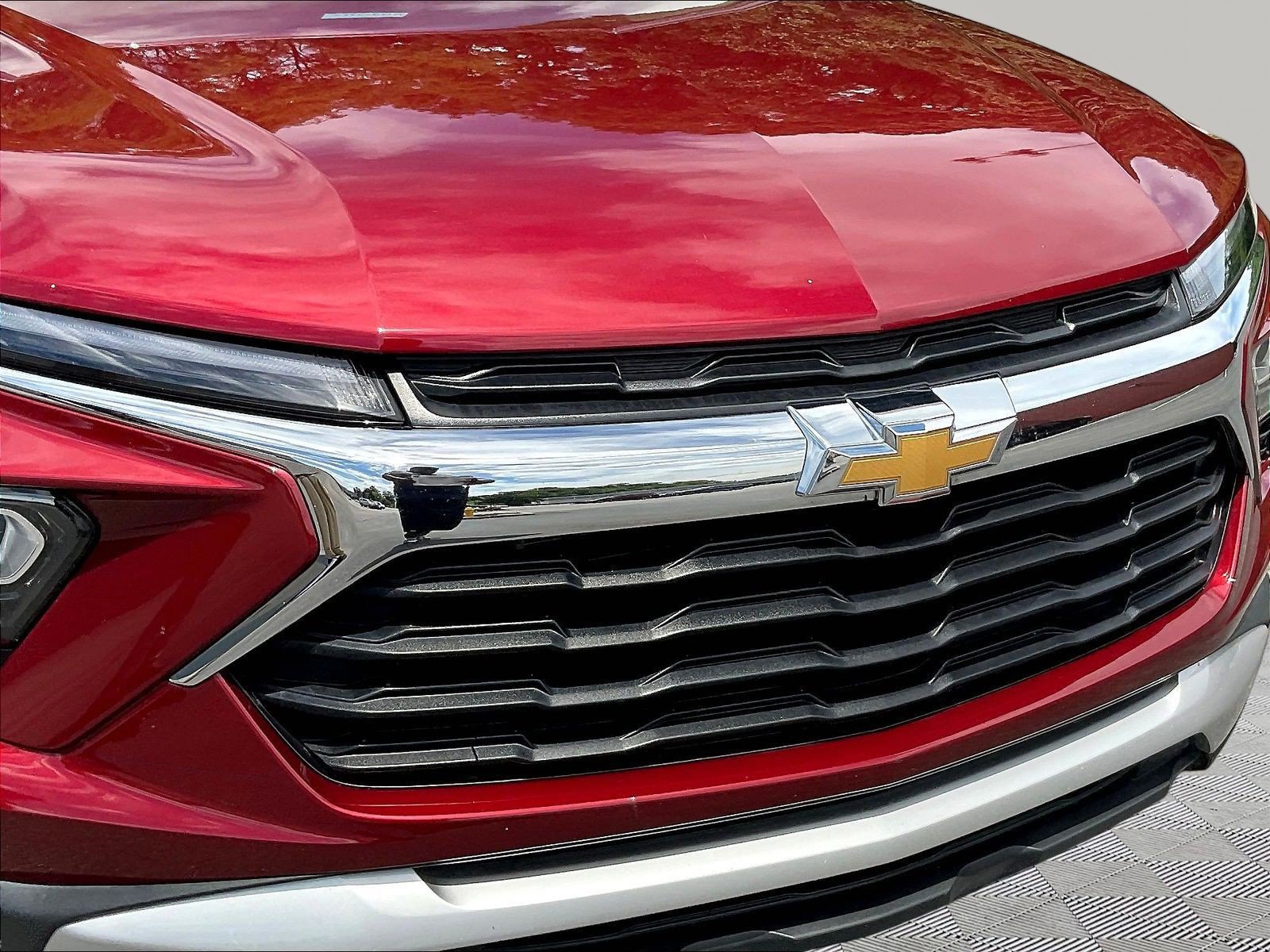 Used 2025 Chevrolet TrailBlazer LT FWD image 33