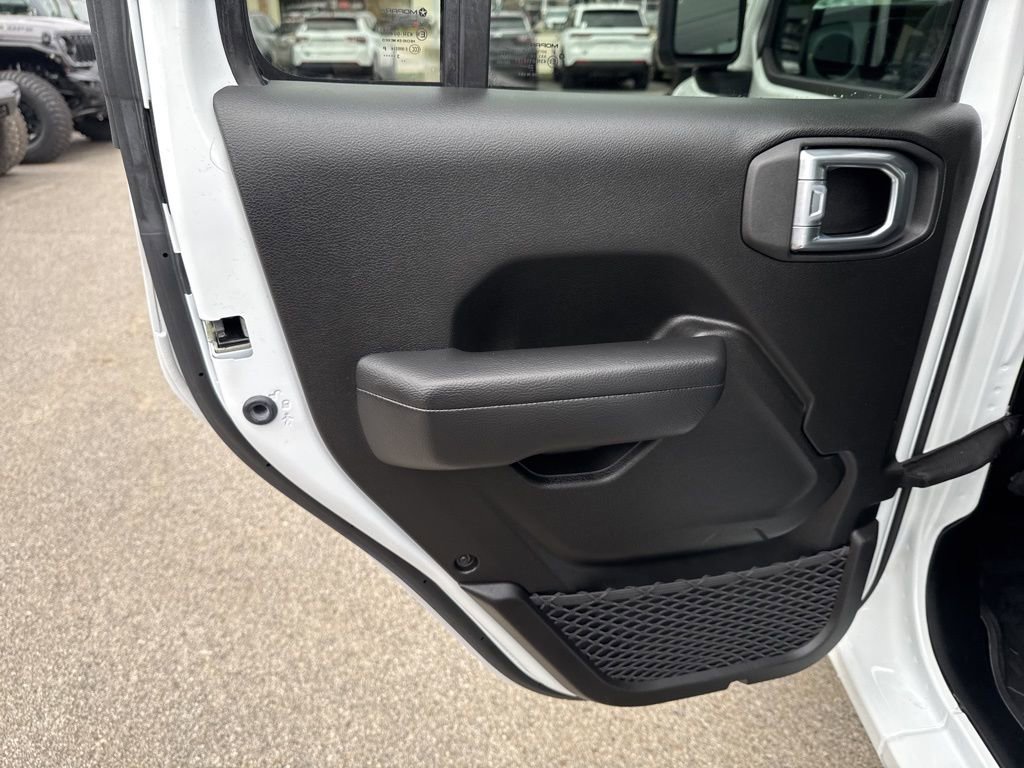 Certified 2024 Jeep Wrangler Sport S AWD/4WD image 23