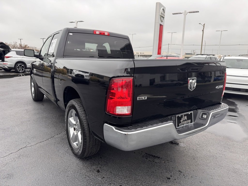 Used 2024 RAM 1500 Classic SLT image 3