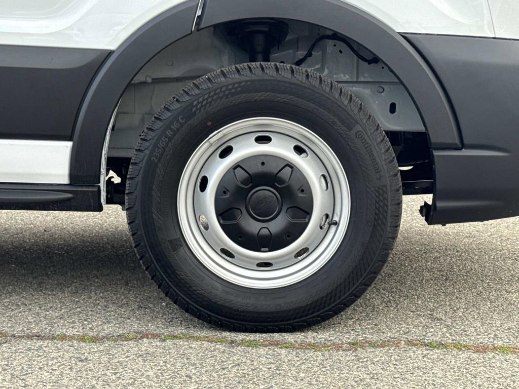 New 2026 Ford Transit 250 148 Medium Roof w/ Load Area Protection Package image 30