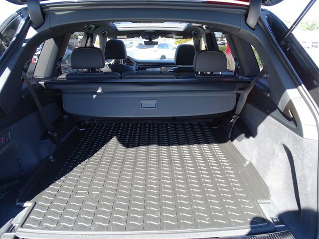 Used 2025 Audi Q7 3.0T Premium Plus image 16