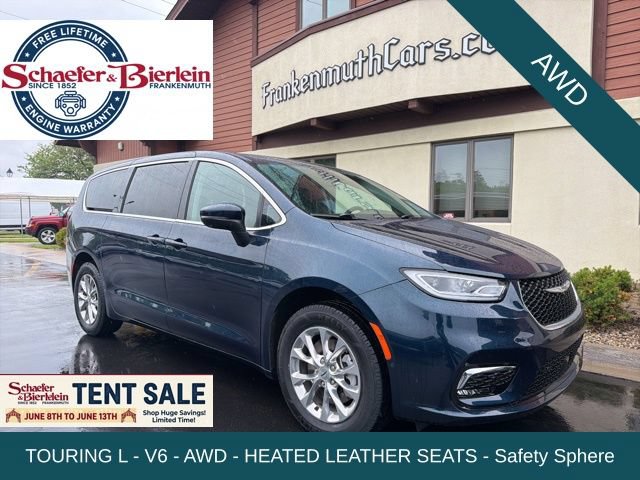 Used 2023 Chrysler Pacifica Touring-L AWD/4WD image 1