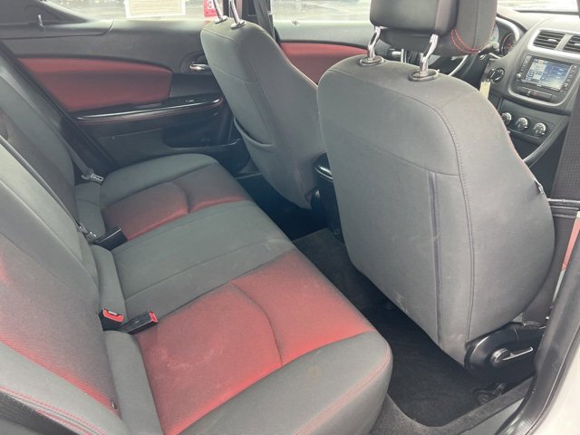 Used 2012 Dodge Avenger SXT Plus image 27