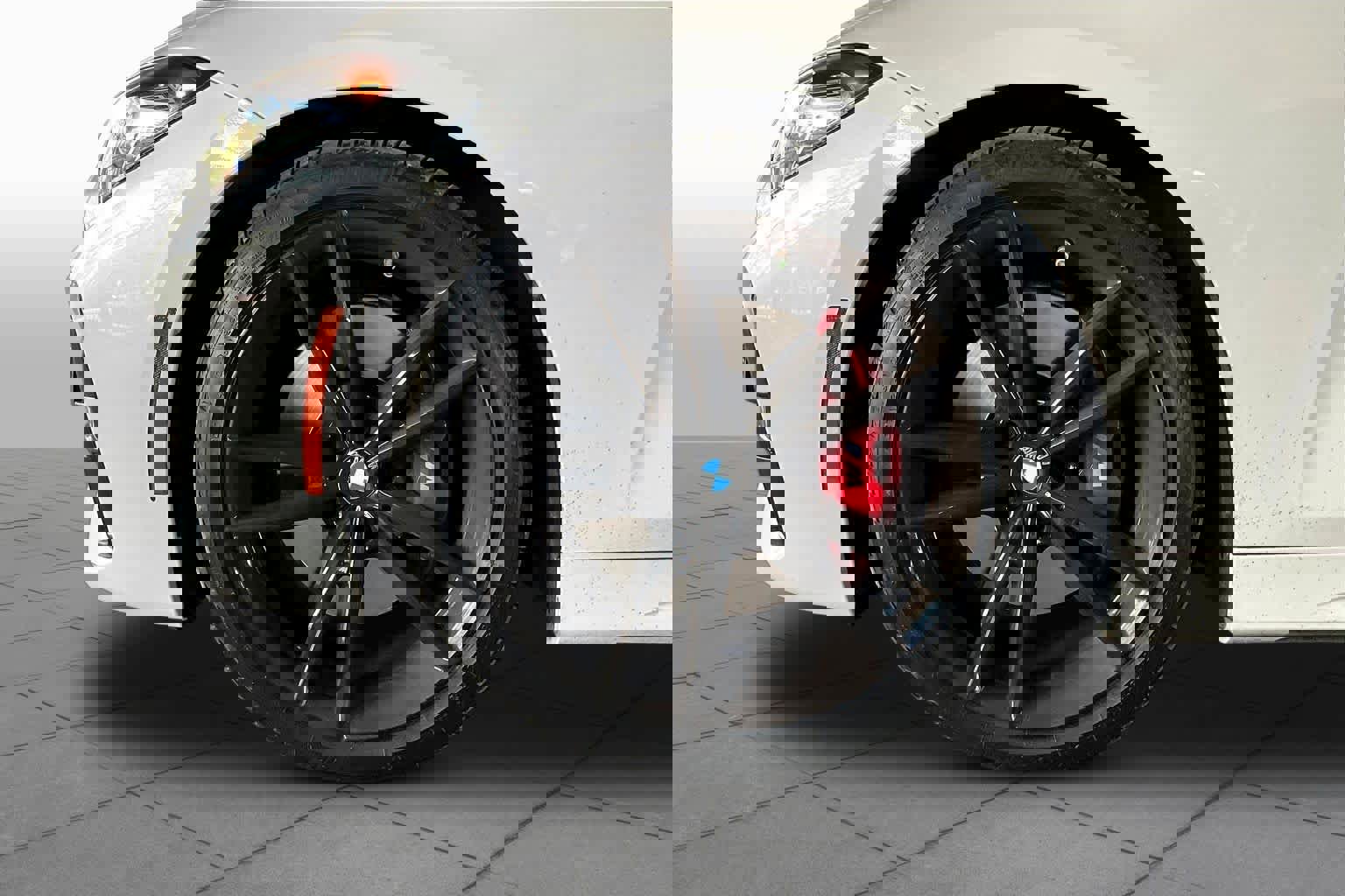 Used 2023 BMW 430i Coupe w/ M Sport Package image 10