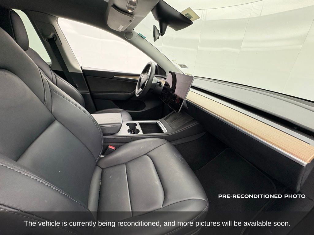 Used 2023 Tesla Model Y Performance image 15