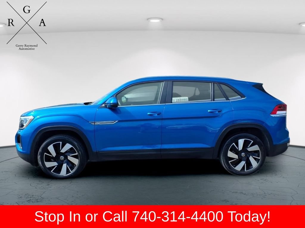 Used 2024 Volkswagen Atlas Cross Sport SE AWD/4WD image 4