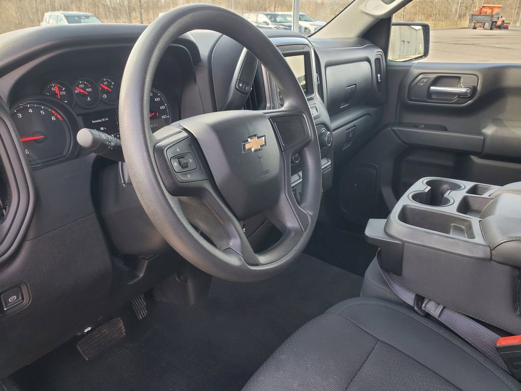 Used 2019 Chevrolet Silverado 1500 Custom w/ Custom Value Package image 14