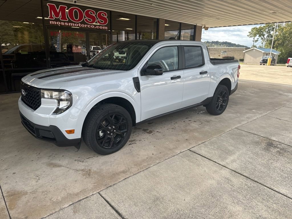 New 2025 Ford Maverick XLT w/ XLT Luxury Package