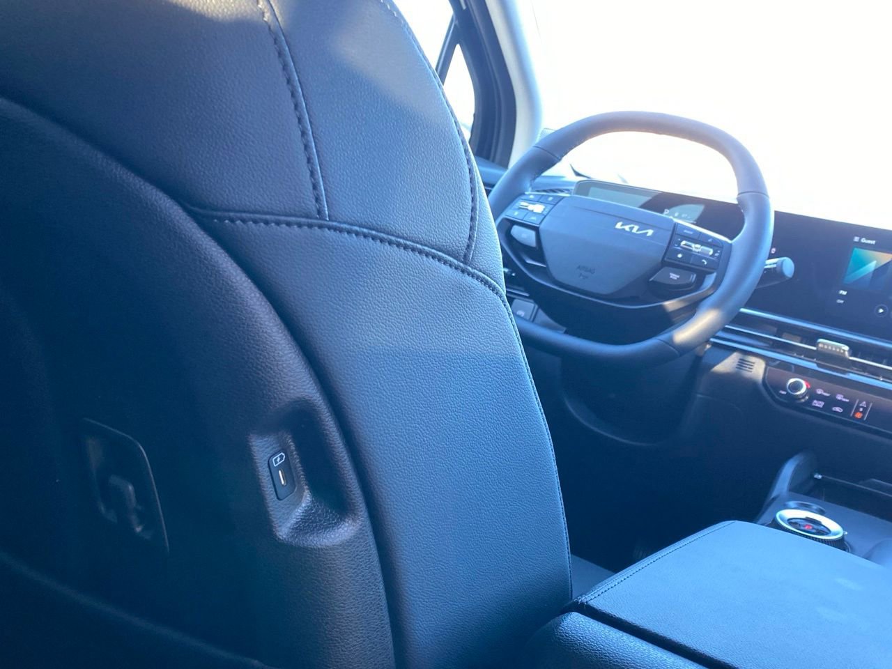 New 2026 Kia Sportage EX image 19