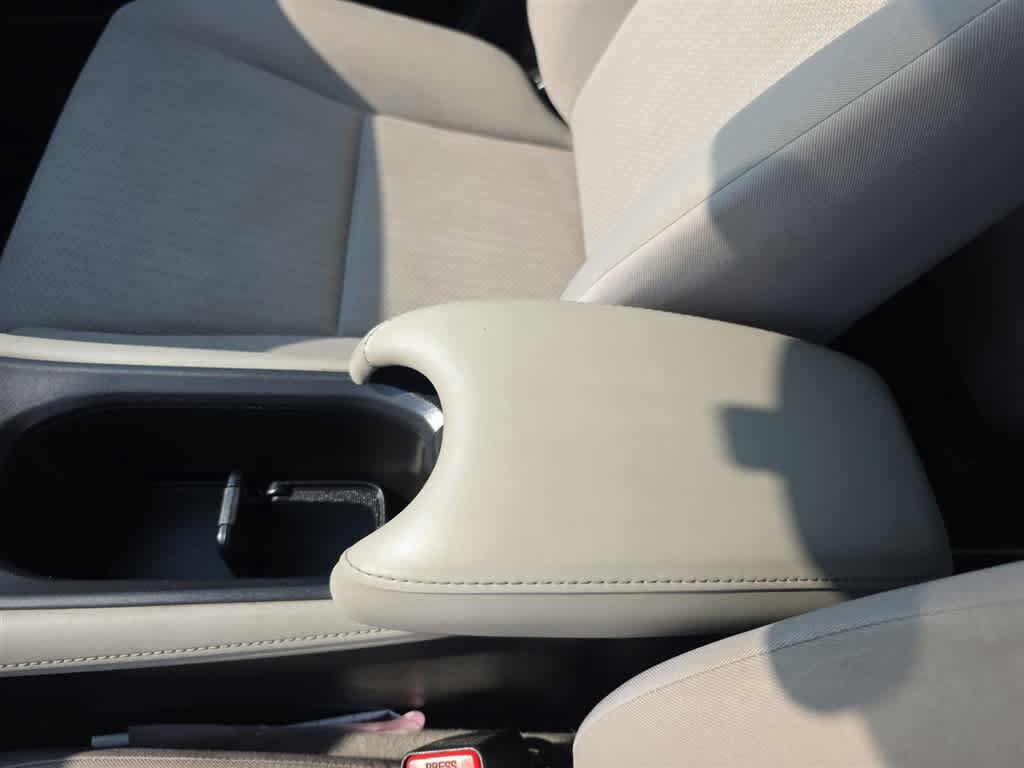 Certified 2018 Honda HR-V LX image 24