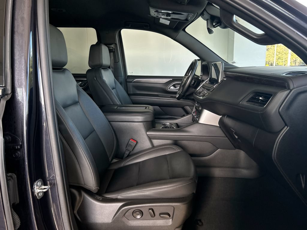Used 2024 Chevrolet Tahoe LT AWD/4WD image 30