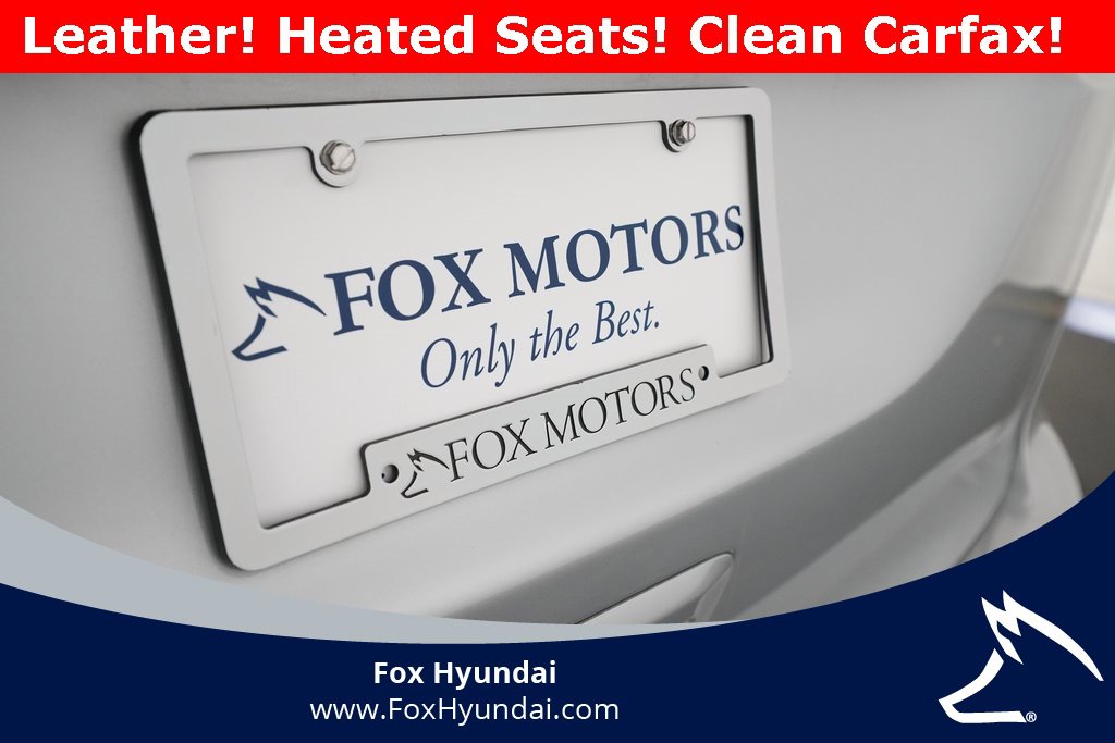 Used 2024 Chrysler Pacifica Touring-L image 37