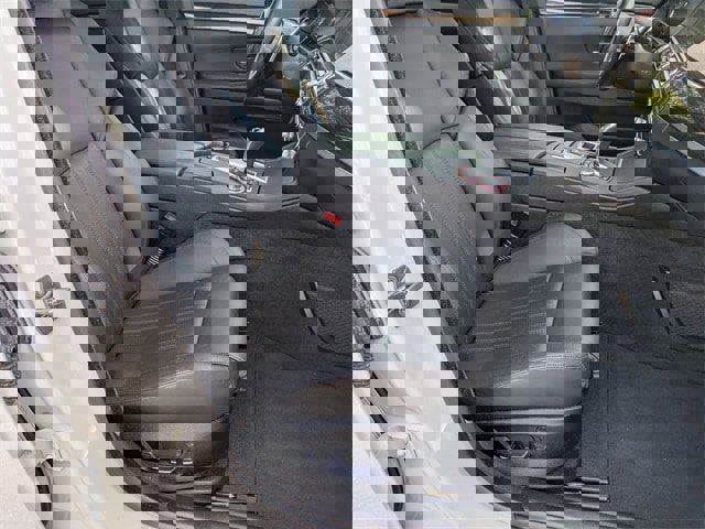 Used 2013 BMW M5 image 18