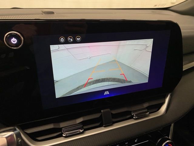 Used 2025 Chevrolet Equinox LT image 12