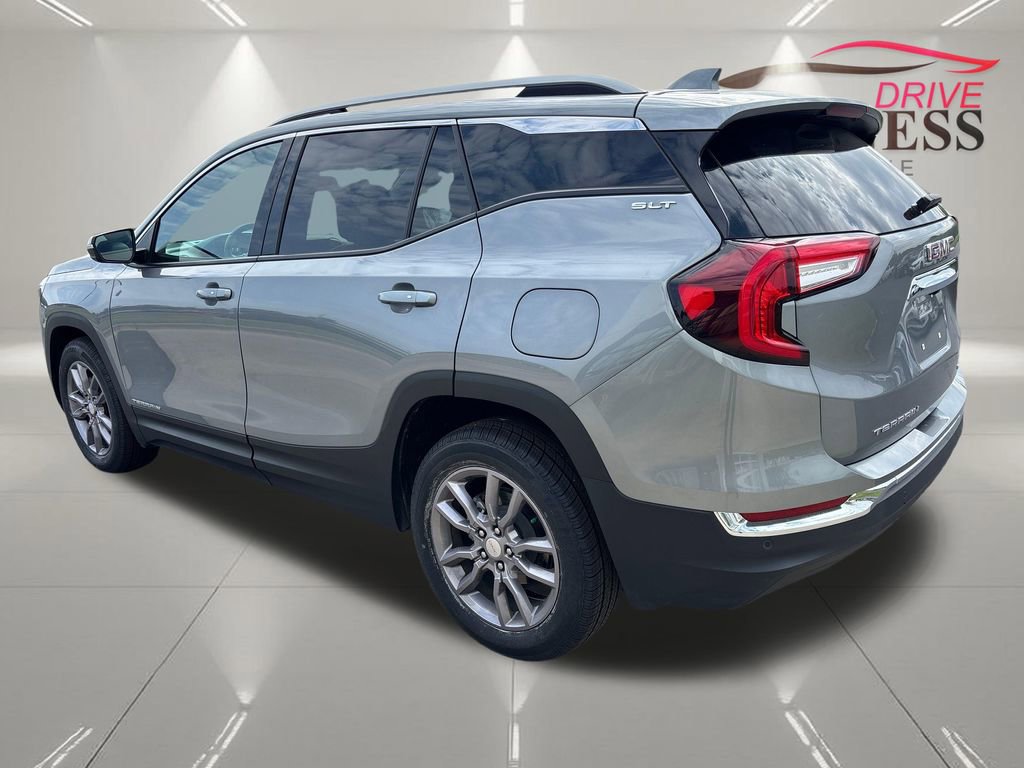 Certified 2023 GMC Terrain SLT w/ Infotainment Package II AWD/4WD image 6