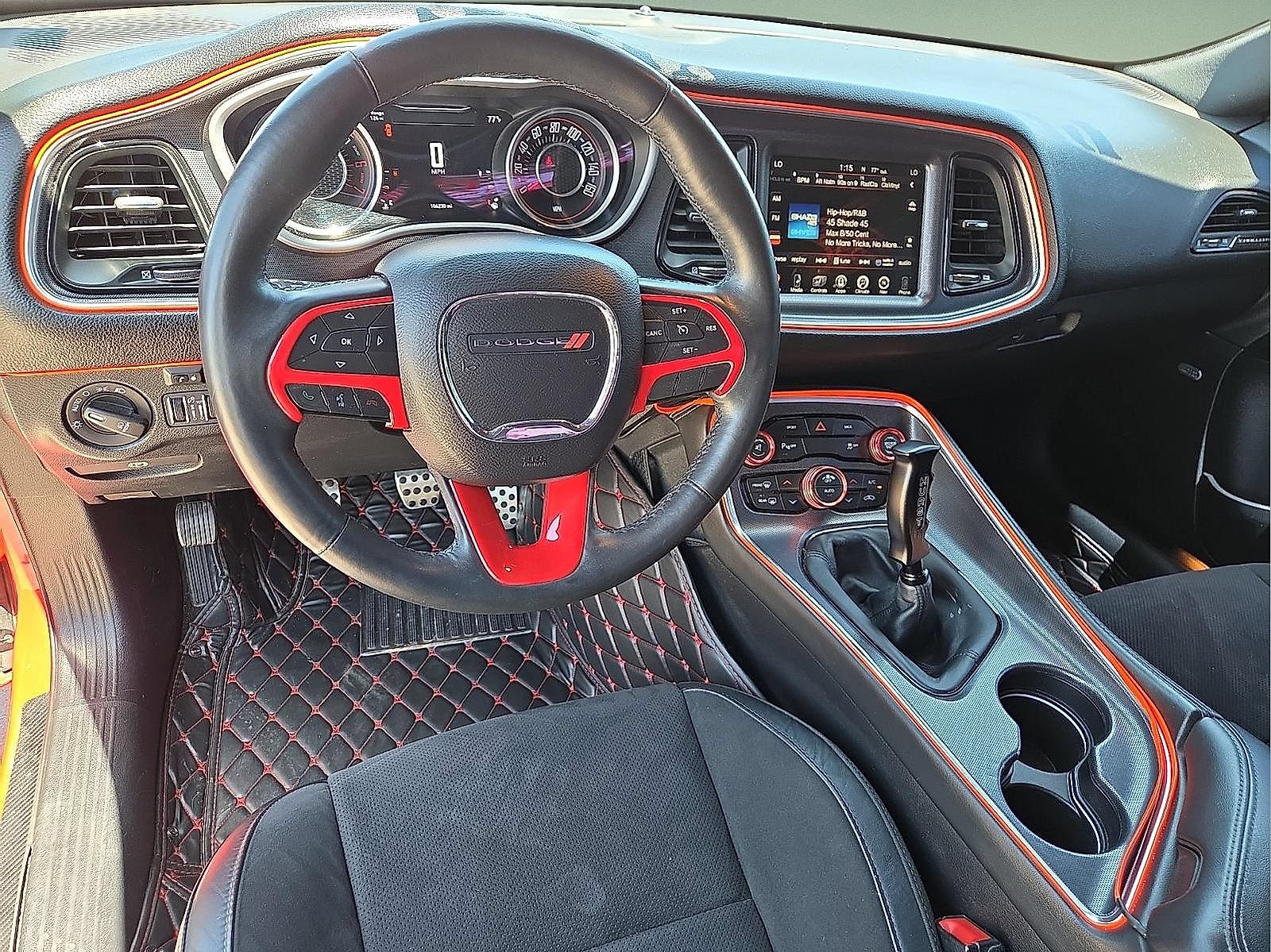 Used 2015 Dodge Challenger R/T Plus RWD image 11