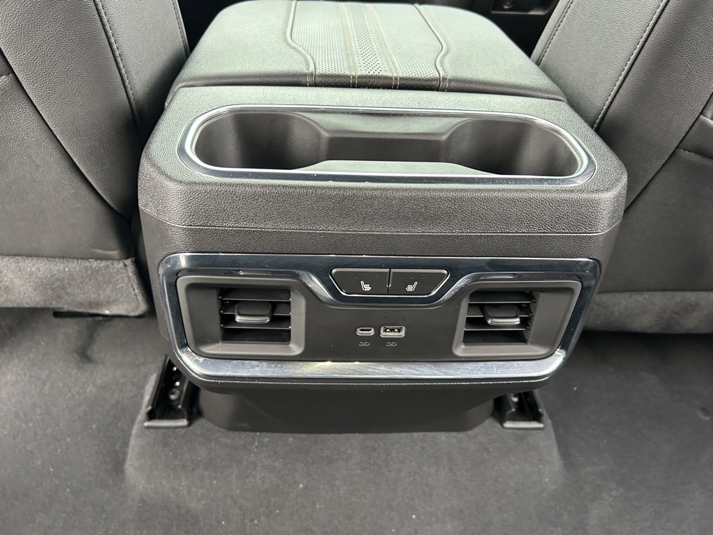 Used 2024 Chevrolet Silverado 1500 High Country image 44