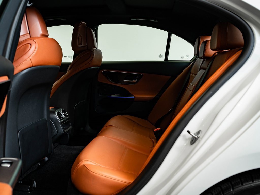 Used 2022 Mercedes-Benz C 300 4MATIC Sedan image 46